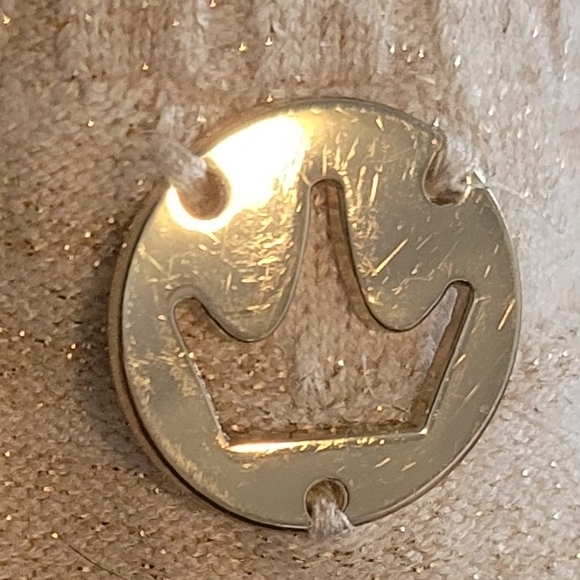 Disney Princess Crown Adult Women's Robe Size Small Cream Color Gold Accent - Picture 3 of 4